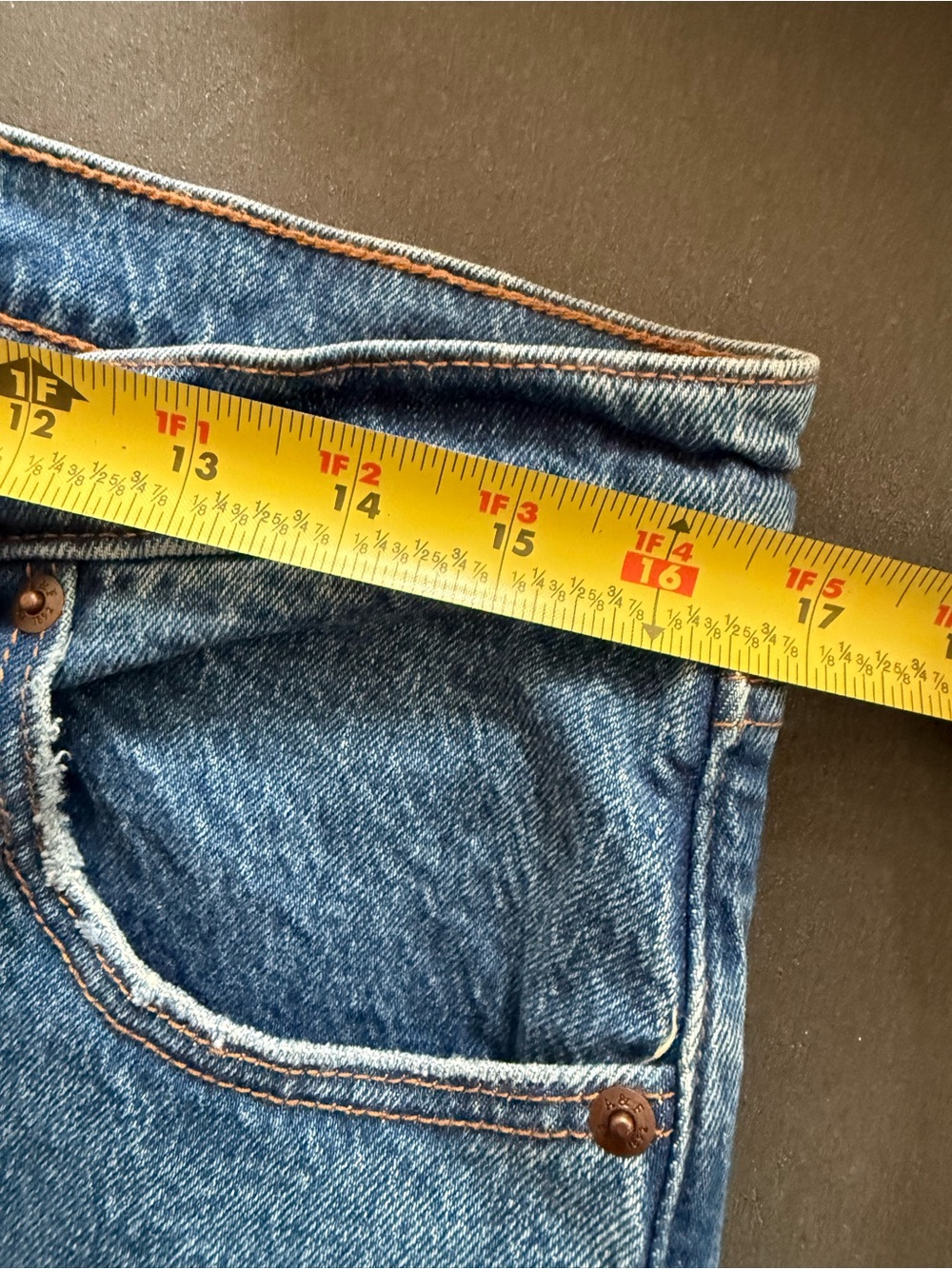 A&F Women’s Baggy Low Rise Medium Wash Blue Wide Leg Classic Jeans Size 30 Sz 10 - Picture 11 of 15